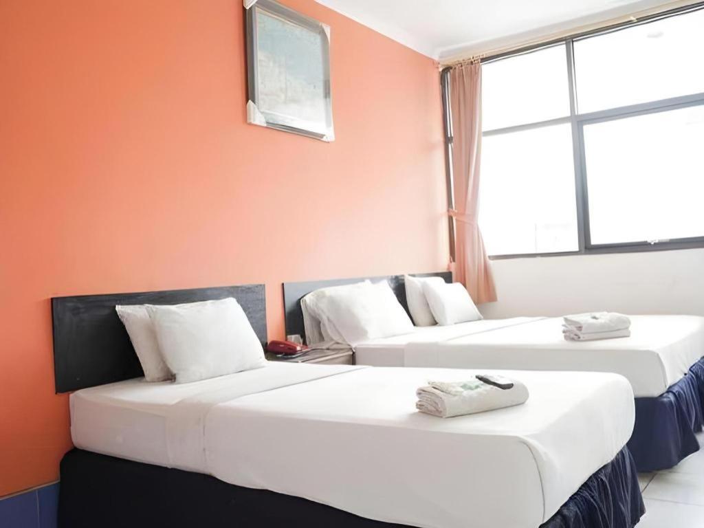 Mira Hotel Banjarmasin  Dış mekan fotoğraf
